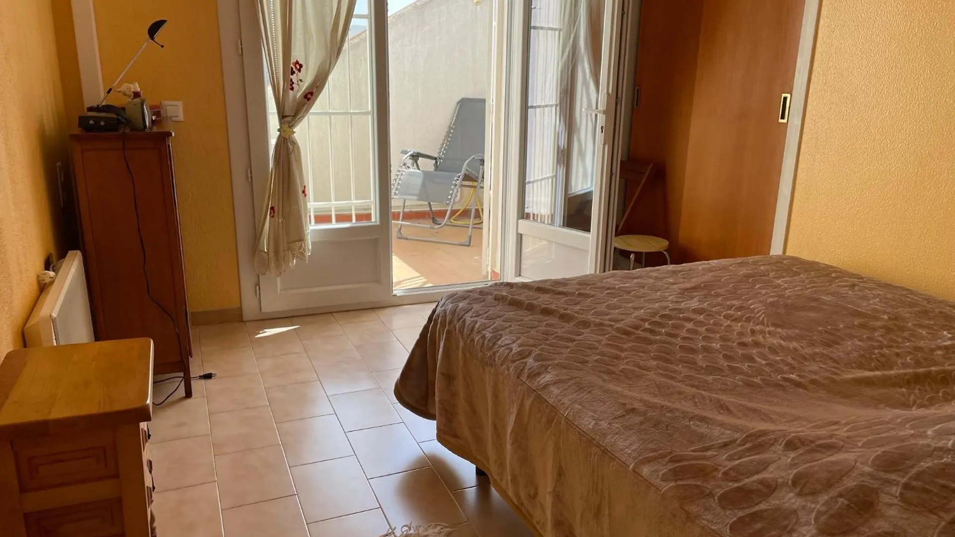Charme Et Simplicite De Ce Nouveau Bien Empuriabrava Espanha